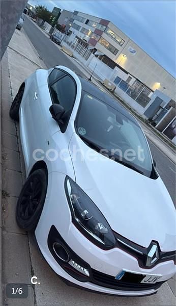 Usado Renault Mégane LIMITED 95 CV (69 kW) 2015 Blanco Coupe