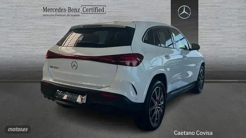 Usado Mercedes EQA250+ AMG line 139 kW (190 CV) 2024 Blanco SUV