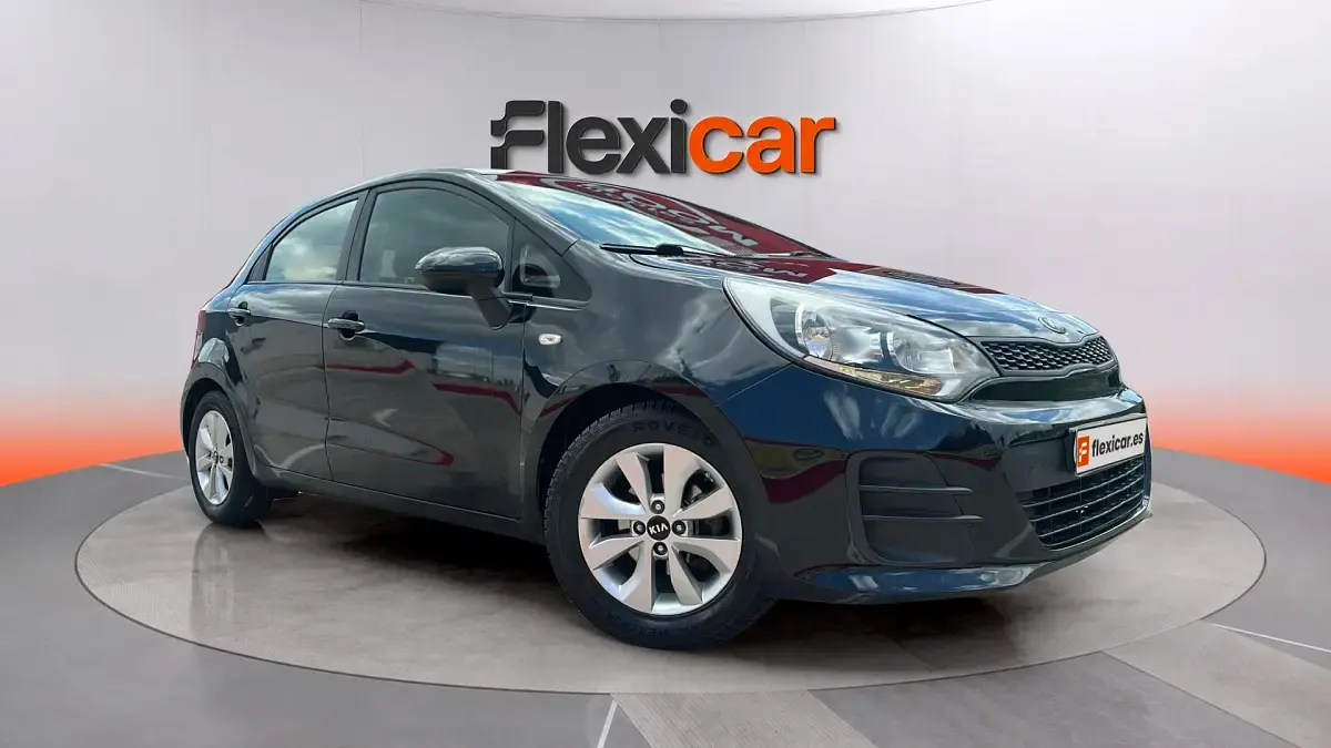 Usado Kia Rio 100 CV (73 kW) 2017 Berlina