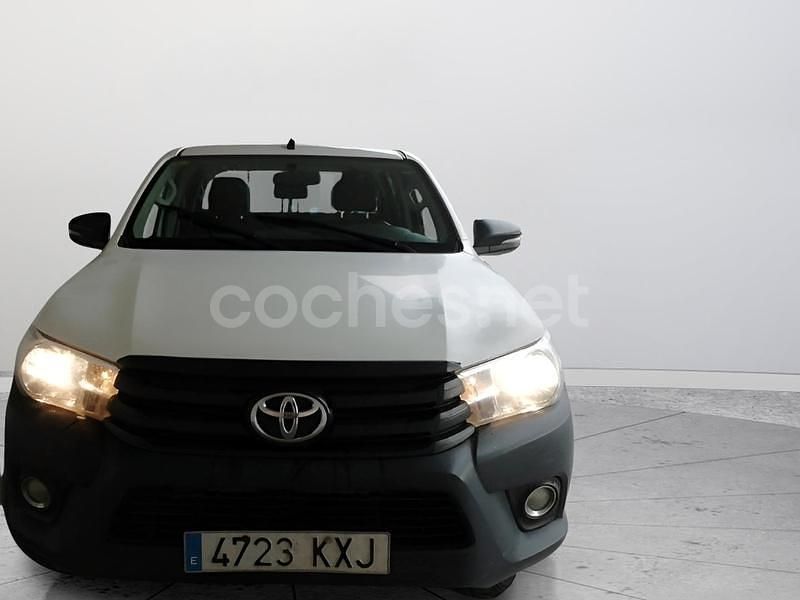 Blanco Usado 2019 Toyota HiLux Recogida | 24.900 € (Precio justo) - Imagen 1/4