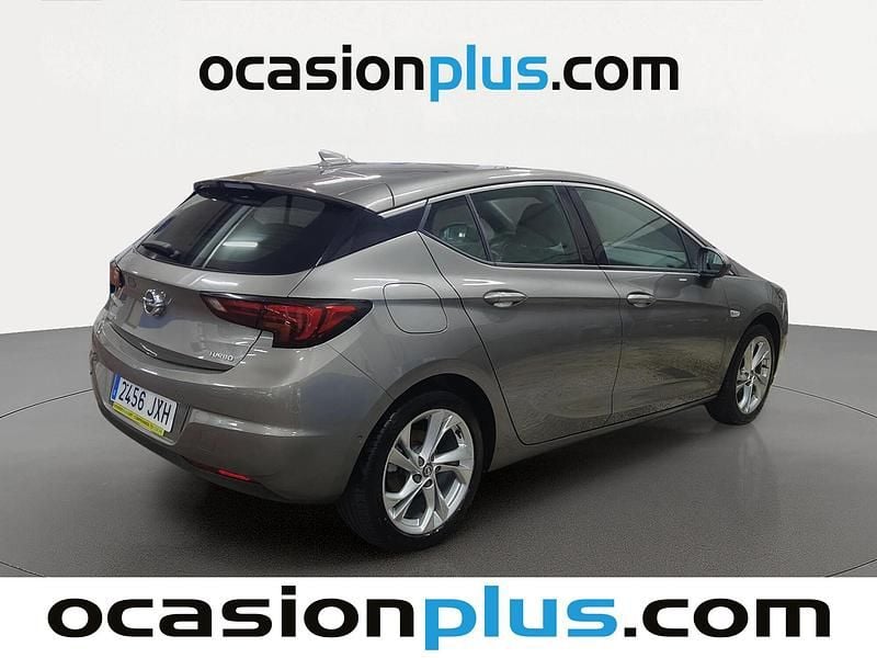 Usado Opel Astra Dynamic 125 CV (91 kW) 2017 Gris Berlina