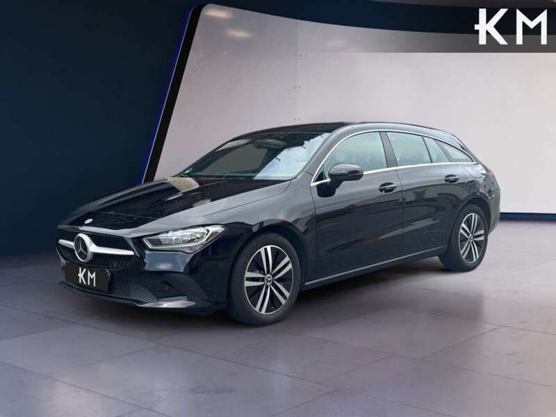 Negro Usado 2021 Mercedes CLA200 Coupe | 22.500 € - Imagen 1/4
