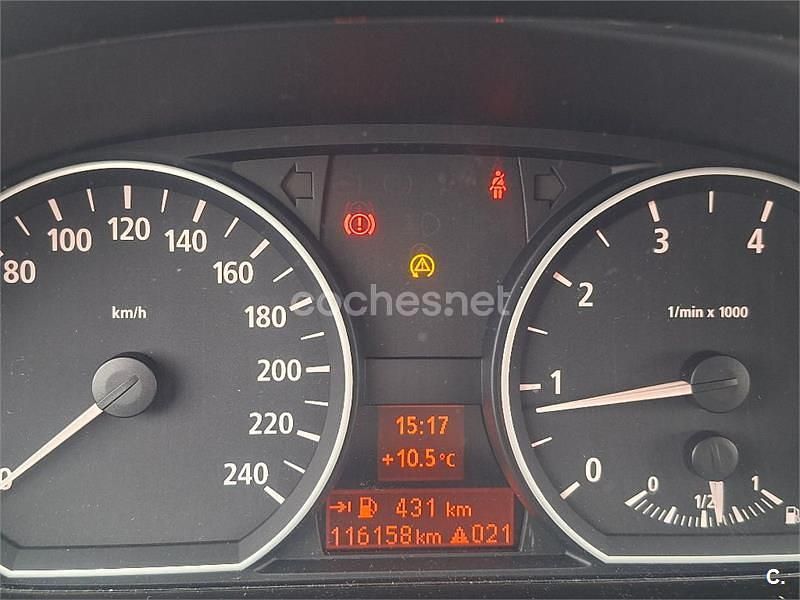 Usado BMW 116 115 CV (84 kW) 2005 Gris / plata Utilitario
