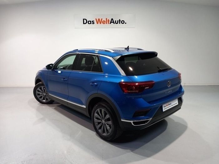 Azul Usado 2021 VW T-Roc Sportline SUV | 30.800 € (Caro) - Imagen 1/4
