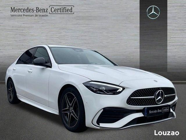 Usado Mercedes C200 AMG line 163 CV (119 kW) 2024 Blanco polar