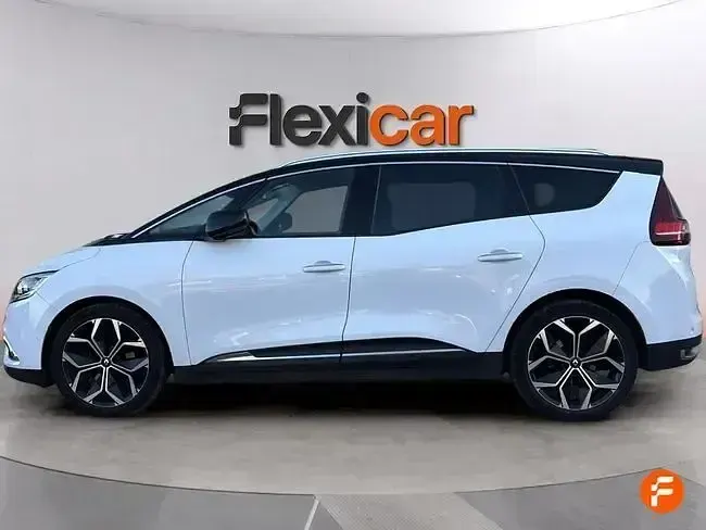 Usado Renault Scénic Techno 140 CV (102 kW) 2022 Blanco