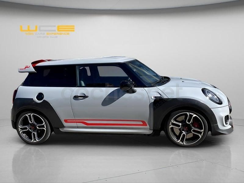 Usado Mini John Cooper Works 306 CV (225 kW) 2020 Gris / plata Utilitario