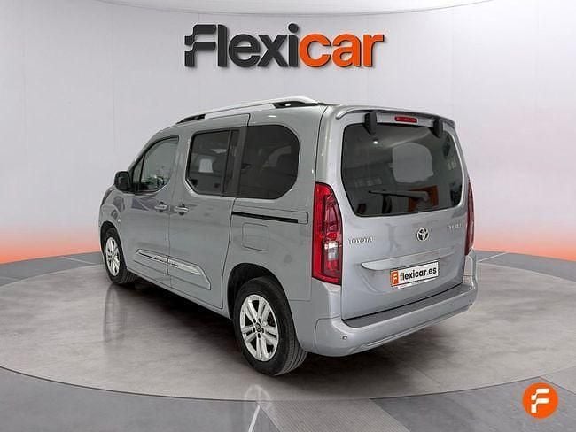 Usado Toyota Proace Verso Active 110 CV (80 kW) 2022 Gris Familiar
