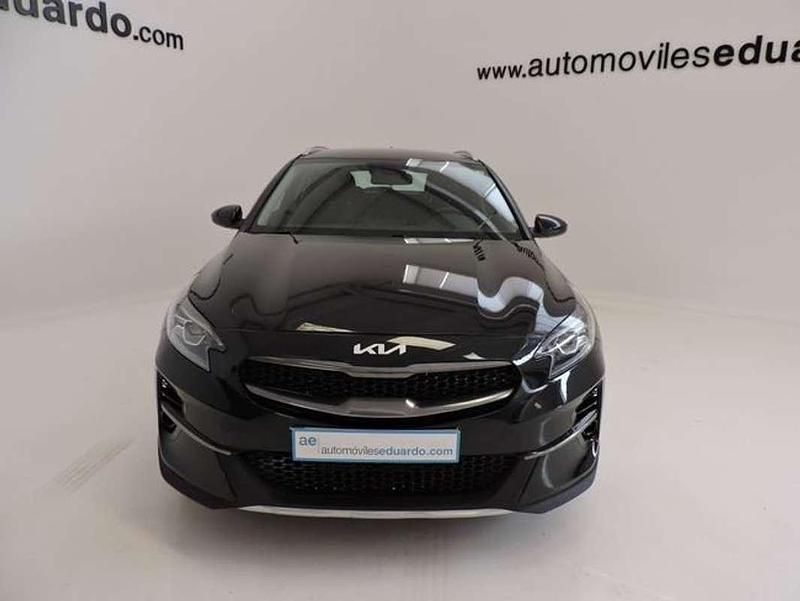 Usado Kia XCeed 120 CV (88 kW) 2022 Negro SUV