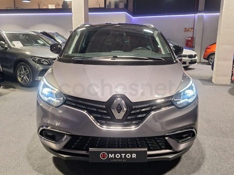 Usado Renault Grand Scénic IV Zen 150 CV (110 kW) 2021 Gris / plata Monovolumen