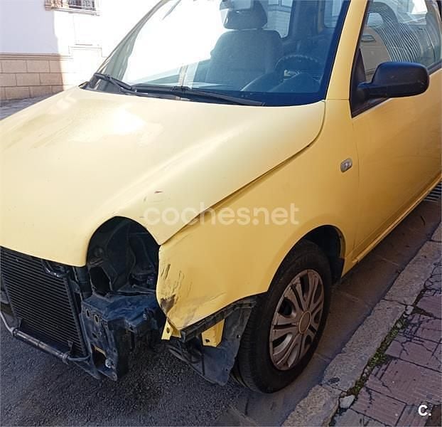 Amarillo Usado 2001 VW Lupo Conceptline Utilitario | 1350 € - Imagen 1/4
