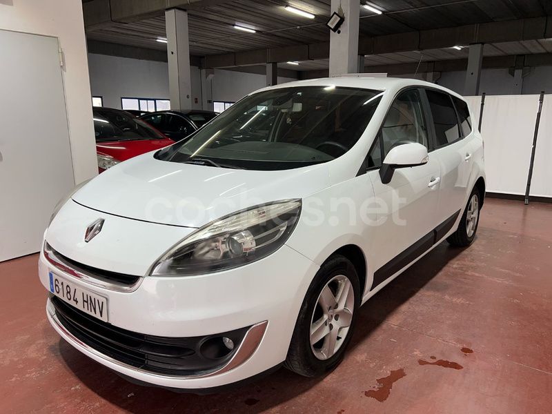 Blanco Usado 2013 Renault Scénic III Dynamique Monovolumen | 4495 € (Precio justo) - Imagen 1/4