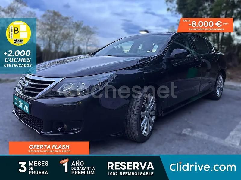Negro Usado 2011 Renault Latitude Privilege Berlina | 4590 € - Imagen 1/3
