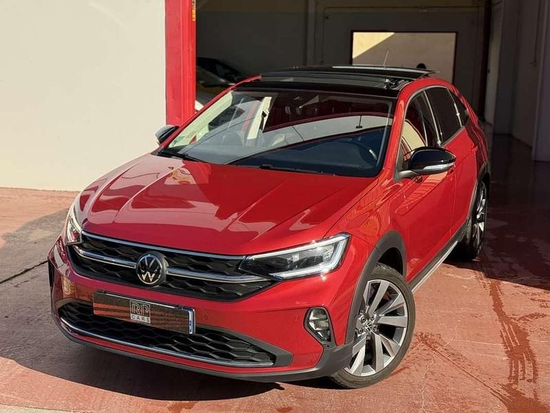 Usado VW Taigo R-line 150 CV (110 kW) 2024 Burdeos SUV