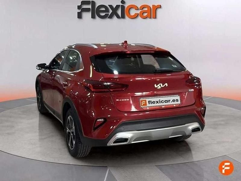 Usado Kia XCeed 141 CV (103 kW) 2022 Rojo SUV