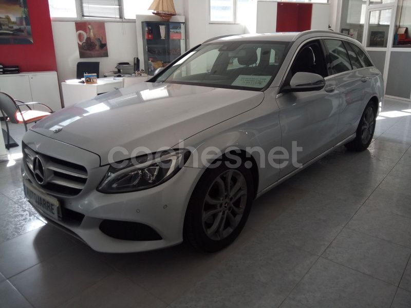 Gris / plata Usado 2017 Mercedes C220 Familiar | 21.000 € (Precio justo) - Imagen 1/4