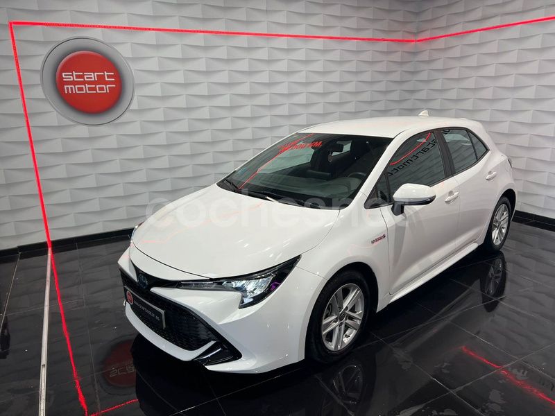 Blanco Usado 2020 Toyota Corolla Active Berlina | 21.900 € (Un poco caro) - Imagen 1/4