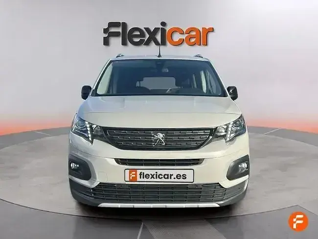 Usado Peugeot Rifter GT-line 130 CV (95 kW) 2019 Beige Monovolumen