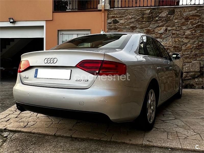 Usado Audi A4 143 CV (105 kW) 2008 Gris / plata Berlina