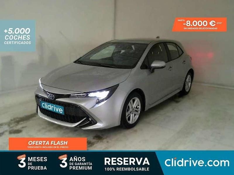 Begagnad Toyota Corolla Active 98 HK (72 kW) 2022 Grå SUV