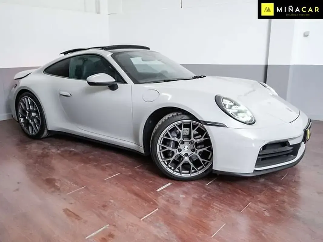 Usado Porsche 911 Carrera 394 CV (289 kW) 2025 Beige Coupe