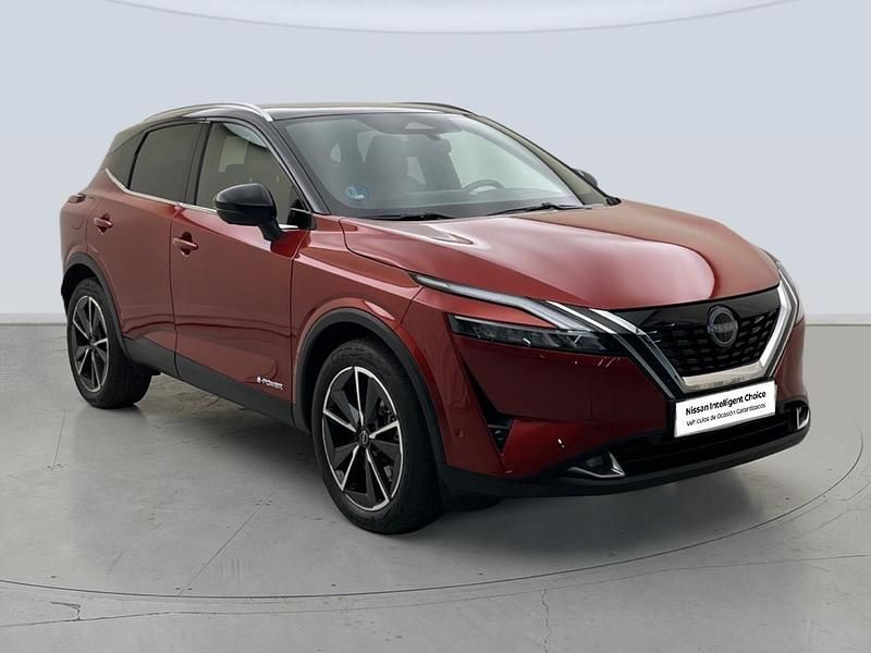 Usado Nissan Qashqai Tekna 158 CV (116 kW) 2023 Rojo SUV