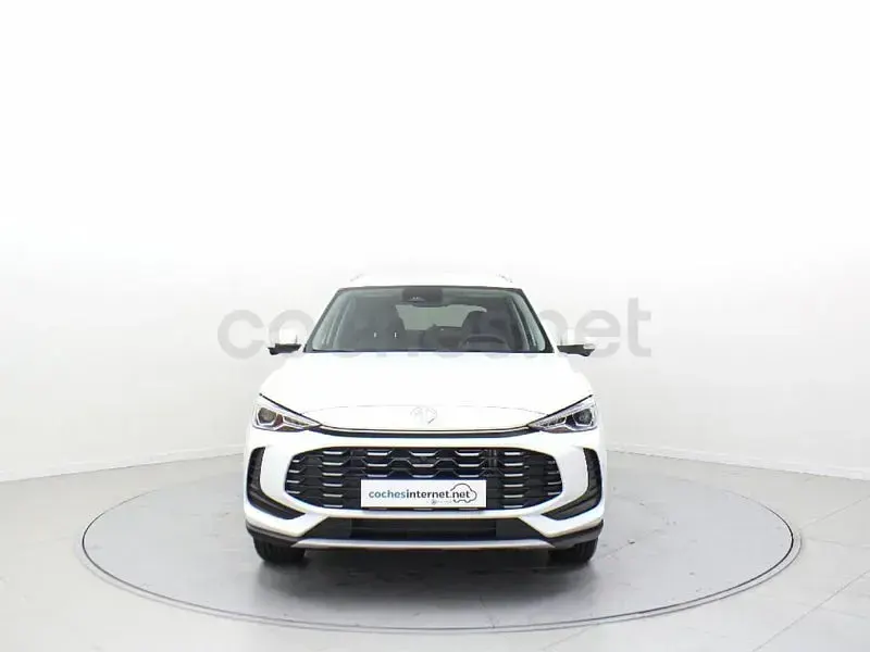 Usado MG ZS Luxury 197 CV (144 kW) 2025 Blanco SUV