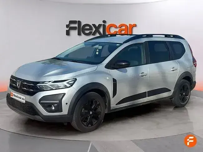 Usado Dacia Jogger Comfort 110 CV (80 kW) 2022 Gris Monovolumen
