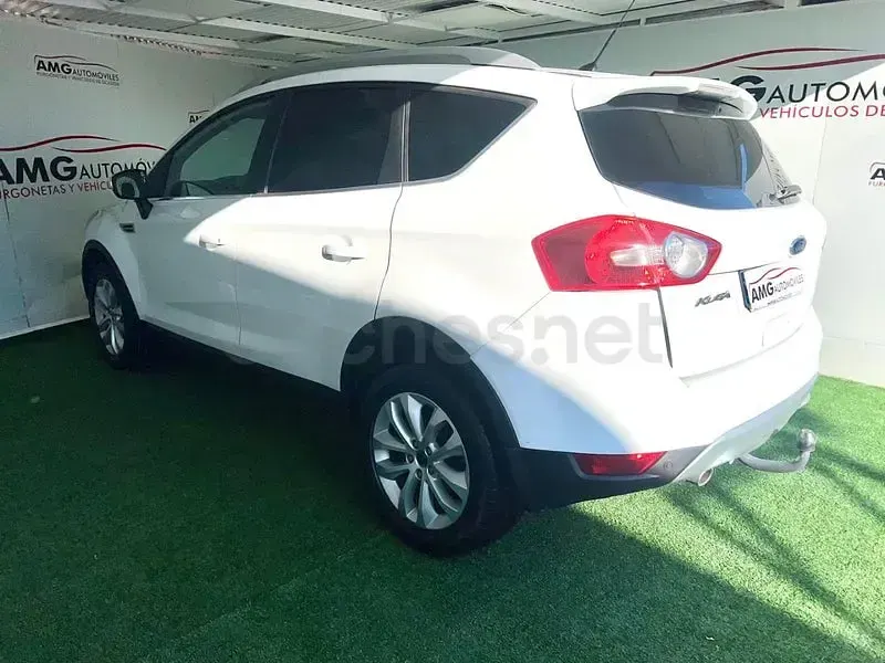 Usado Ford Kuga Titanium 140 CV (102 kW) 2011 Blanco SUV