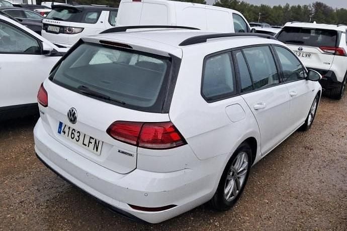 Usado VW Golf VIII Edition 130 CV (95 kW) 2020 Familiar