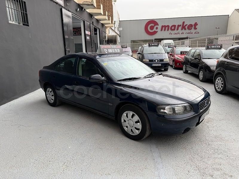 Käytetty Volvo S60 140 HP (102 kW) 2001 Sininen Sedan
