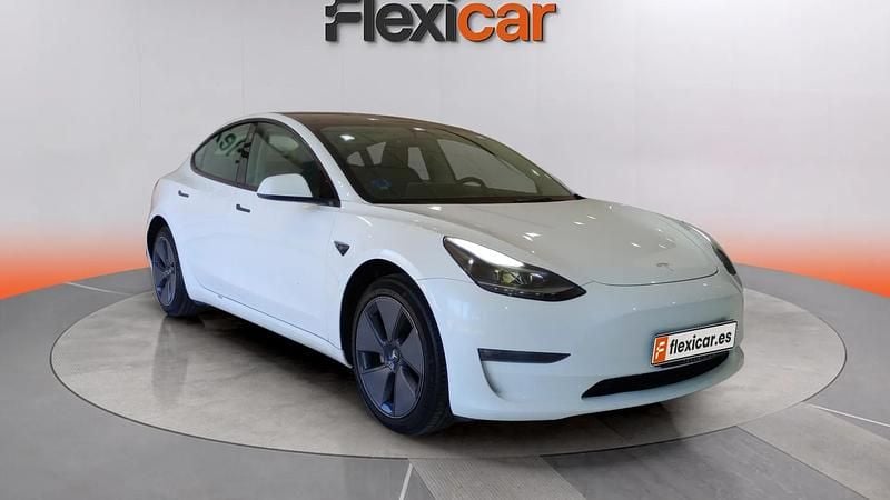 Usado Tesla Model 3 RWD 211 kW (287 CV) 2023 Blanco Berlina