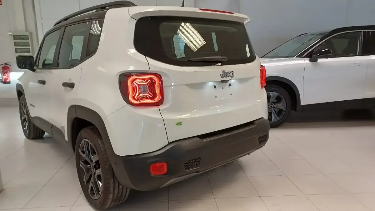 Uusi Jeep Renegade Summit 130 HP (95 kW) 2025 Valkoinen Katumaasturi