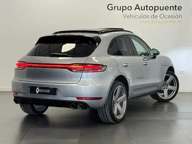 Begagnad Porsche Macan 245 HK (180 kW) 2021 Grå SUV