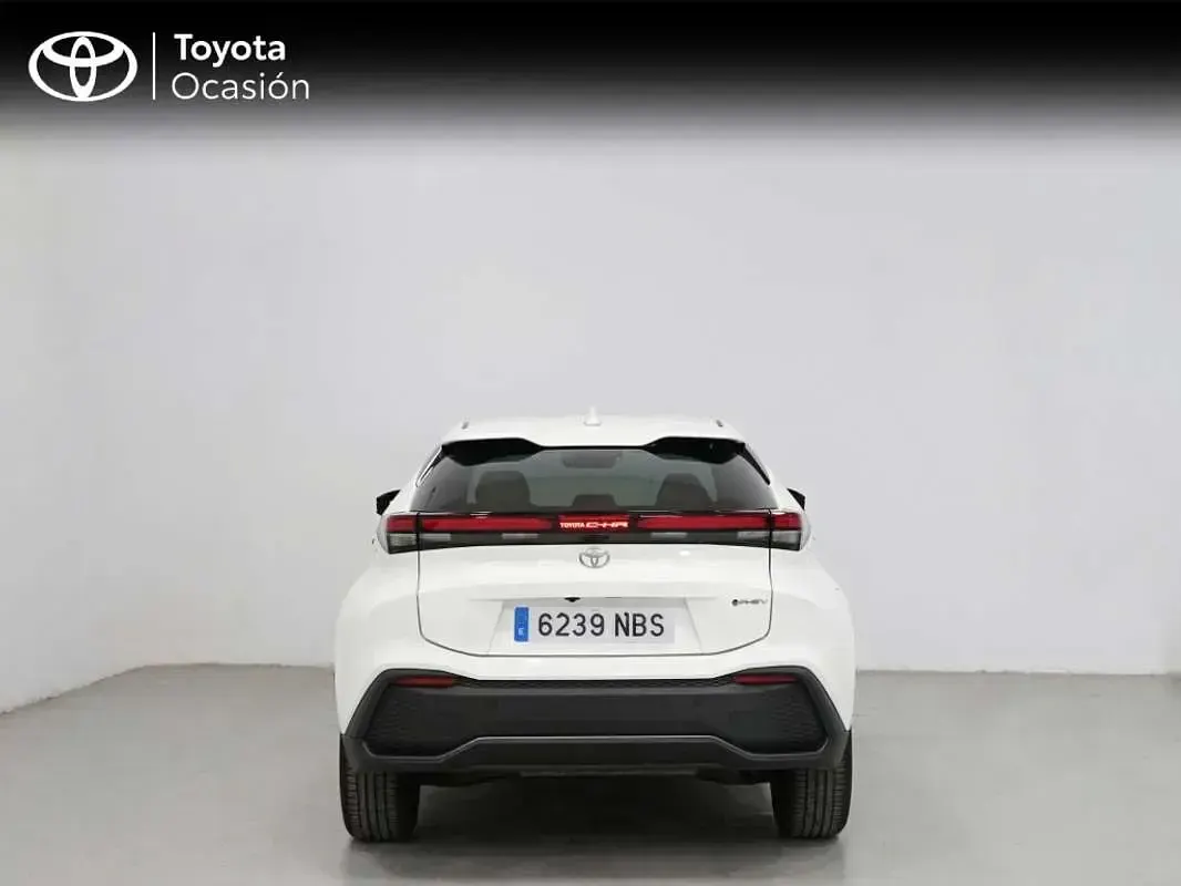Usado Toyota C-HR Advance 223 CV (164 kW) 2025 Blanco SUV