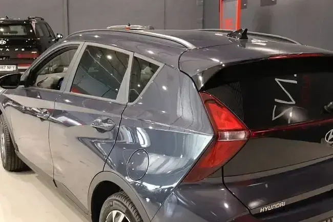 Nuevo Hyundai Bayon 99 CV (72 kW) 2025 Gris SUV