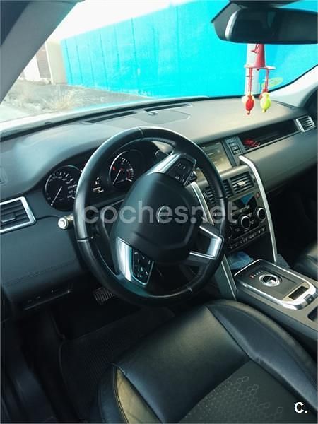 Usado Land Rover Discovery Sport SE 180 CV (132 kW) 2015 Gris / plata SUV
