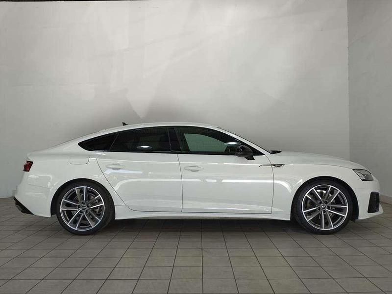 Usado Audi A5 Sportback 150 CV (110 kW) 2022 Blanco Utilitario
