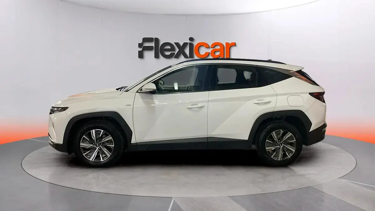 Usado Hyundai Tucson 136 CV (100 kW) 2024 Blanco SUV