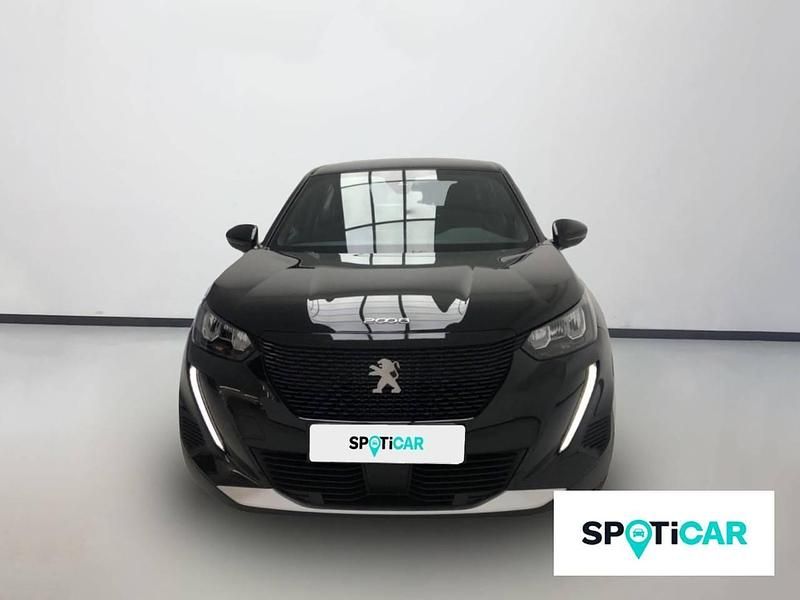 Usado Peugeot e-2008 Active 100 kW (136 CV) 2024 Negro SUV