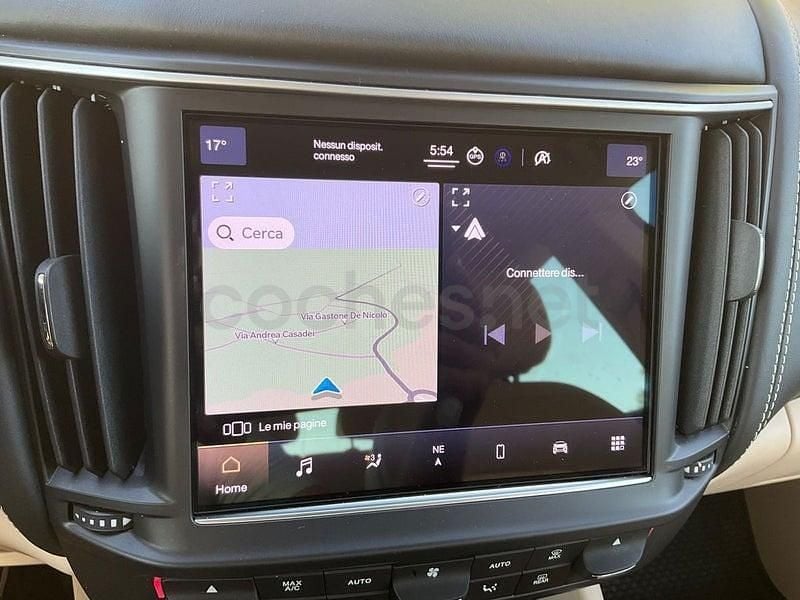 Usado Maserati Levante 330 CV (242 kW) 2022 Azul SUV