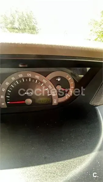 Usado SsangYong Rodius Limited 165 CV (121 kW) 2009 Negro Monovolumen