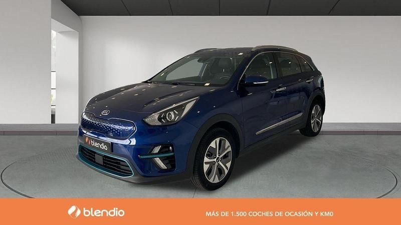 Usado Kia e-Niro 150 kW (204 CV) 2022 Azul SUV