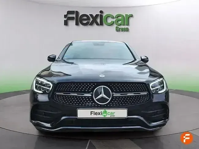 Usado Mercedes GLC300e 320 CV (235 kW) 2022 Negro SUV