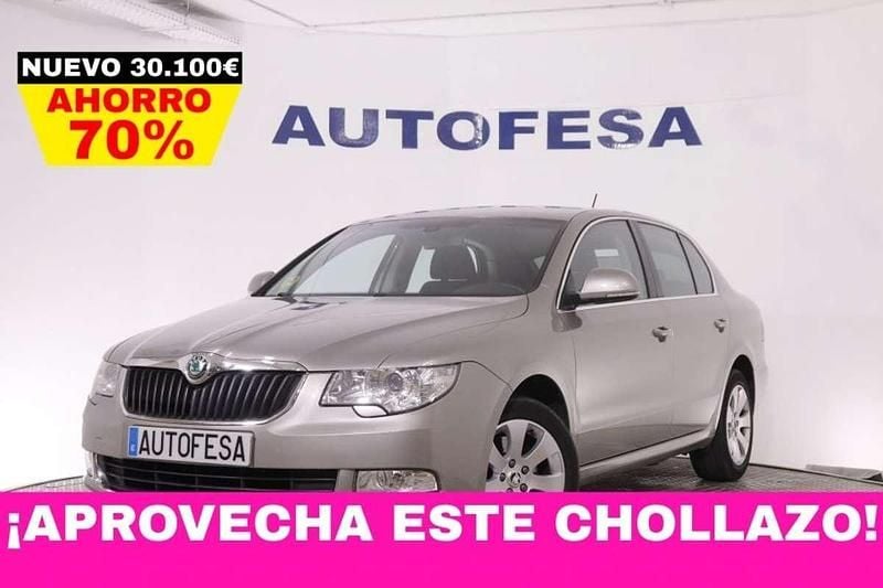 Usado Skoda Superb 140 CV (102 kW) 2009 Berlina