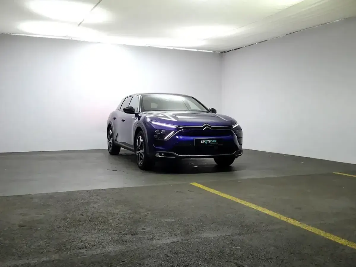 Usado Citroën C5 X Shine 225 CV (165 kW) 2023 Azul Familiar
