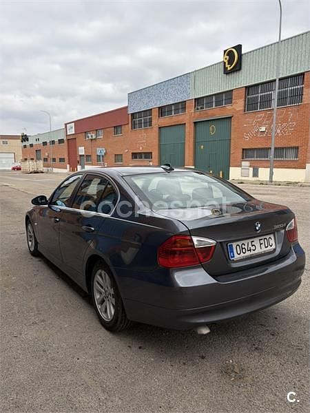Usado BMW 320 163 CV (119 kW) 2007 Gris / plata Berlina