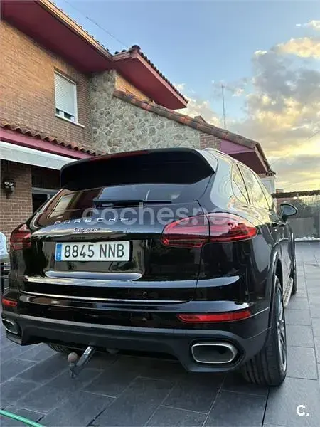 Usado Porsche Cayenne Platinum Edition 262 CV (192 kW) 2016 Negro SUV