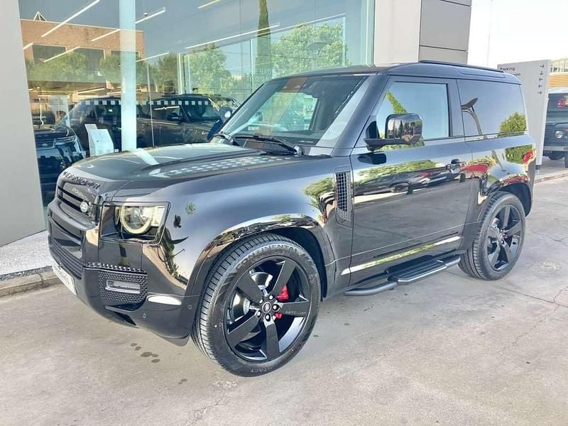 Usado Land Rover Defender SE Dynamic 249 CV (183 kW) 2025 Negro SUV