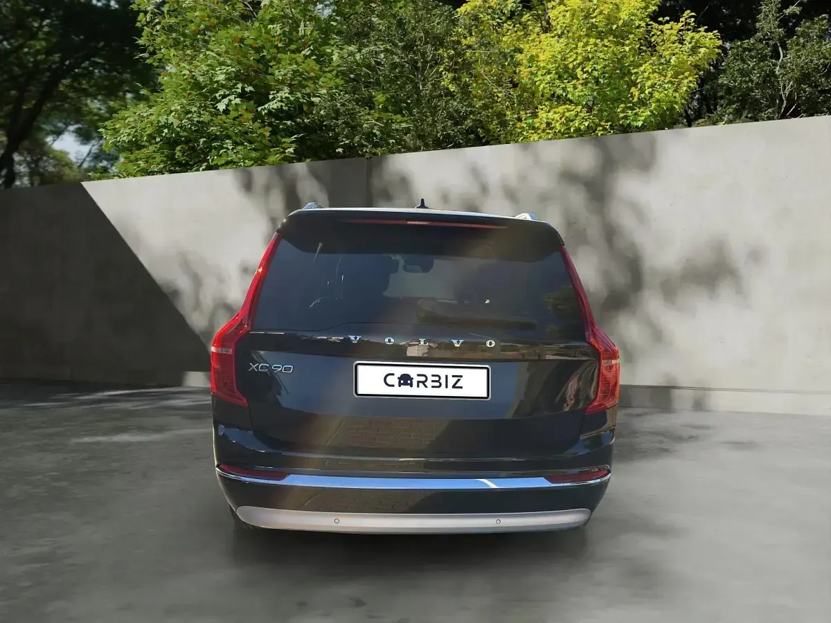 Usado Volvo XC90 455 CV (334 kW) 2021 Negro SUV
